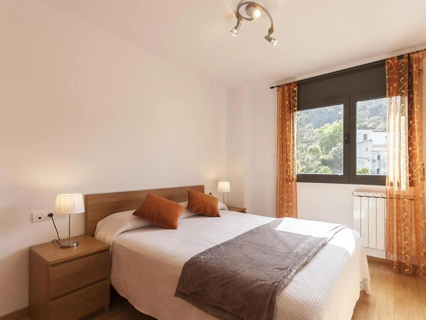 Cozy Pool Apartment Tossa de Mar