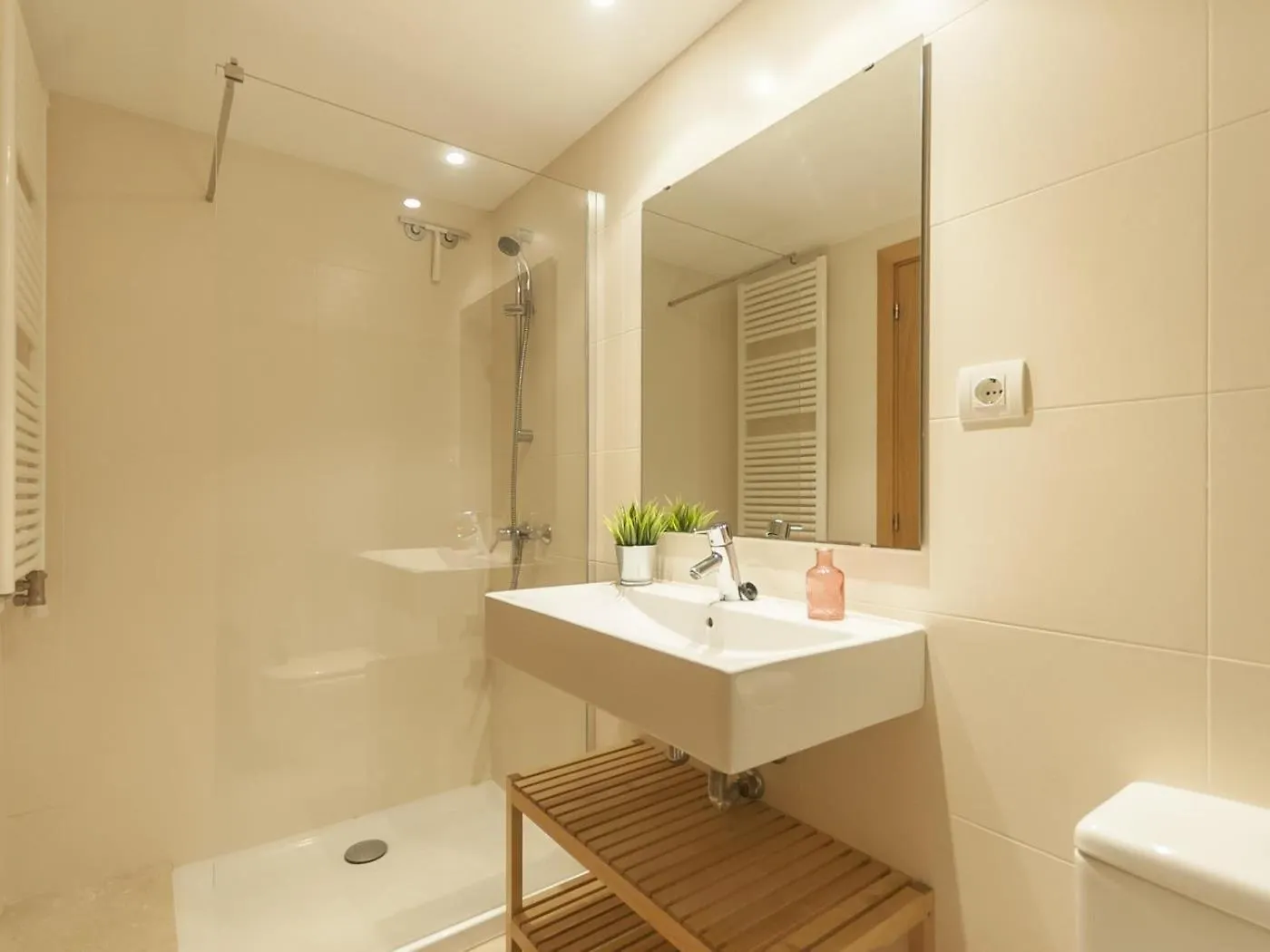 Cozy Pool Apartment Tossa de Mar