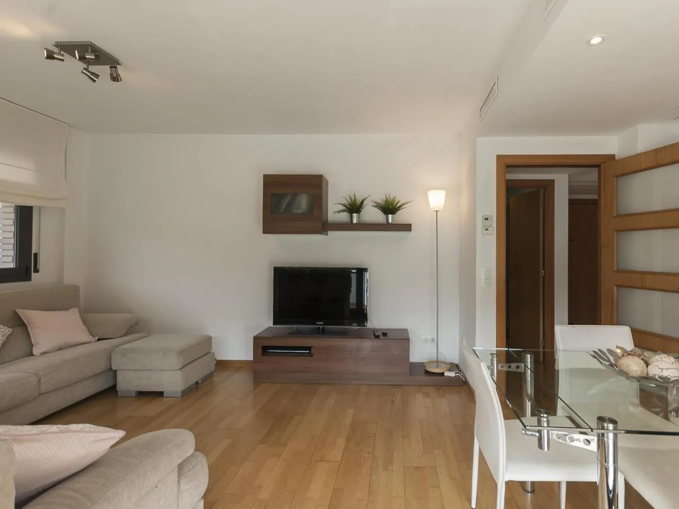 Cozy Pool Apartment Tossa de Mar