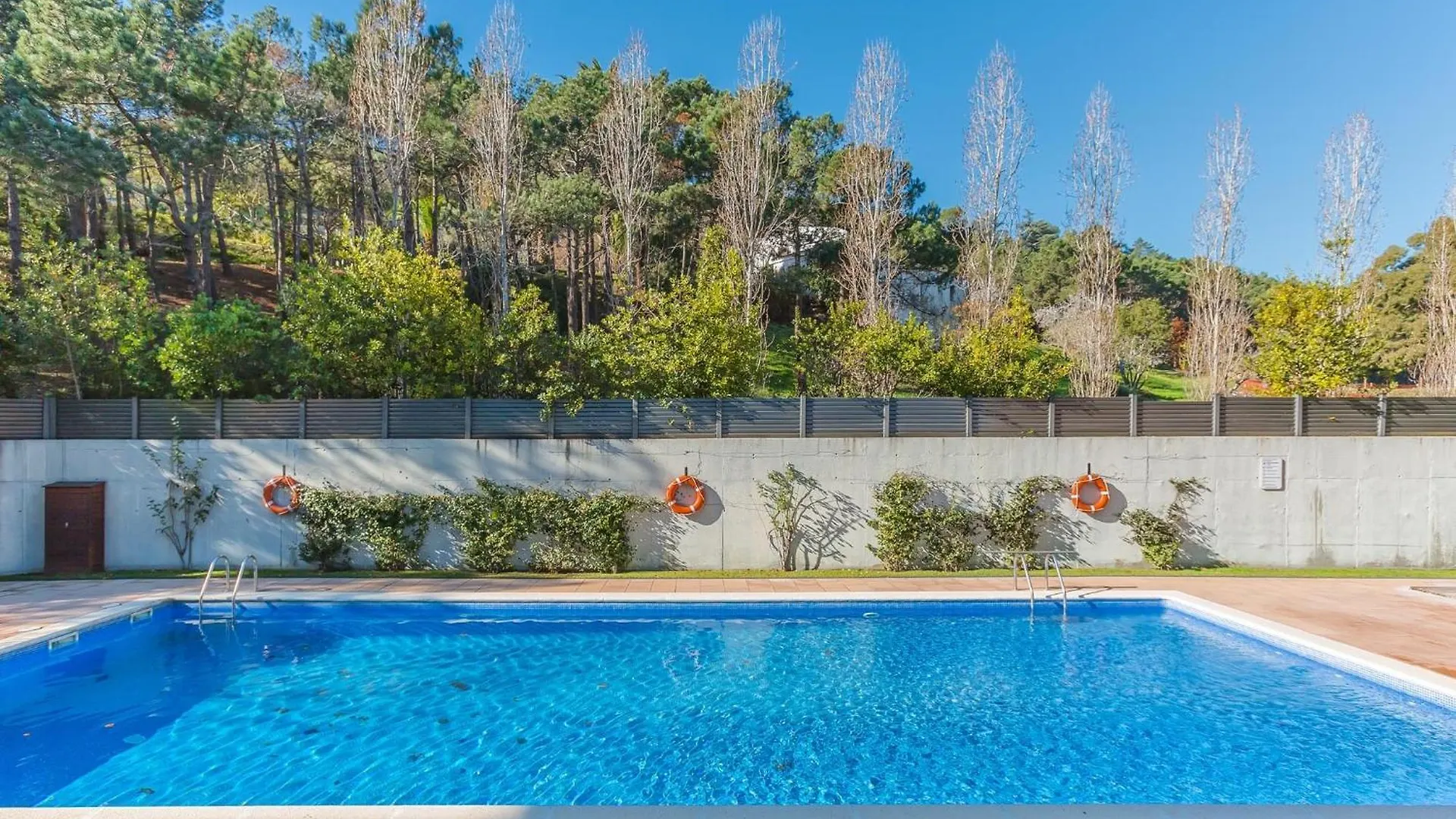 Cozy Pool Apartment Tossa de Mar Spain